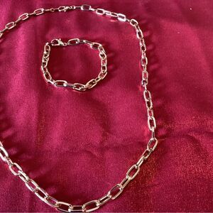 Elegant Goldtone 5.2MM wide Cable Chain Necklace & Bracelet Set. New w/out Tags